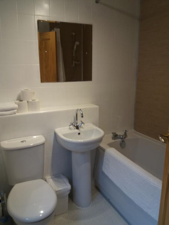 House For Groups & Contractors Kilmarnock Villa Bagian luar foto